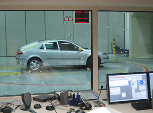RENAULT Cesures-photo soufflerie